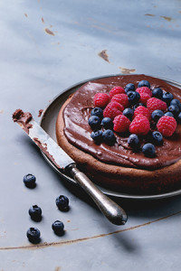 allergen-friendly chocolate cake